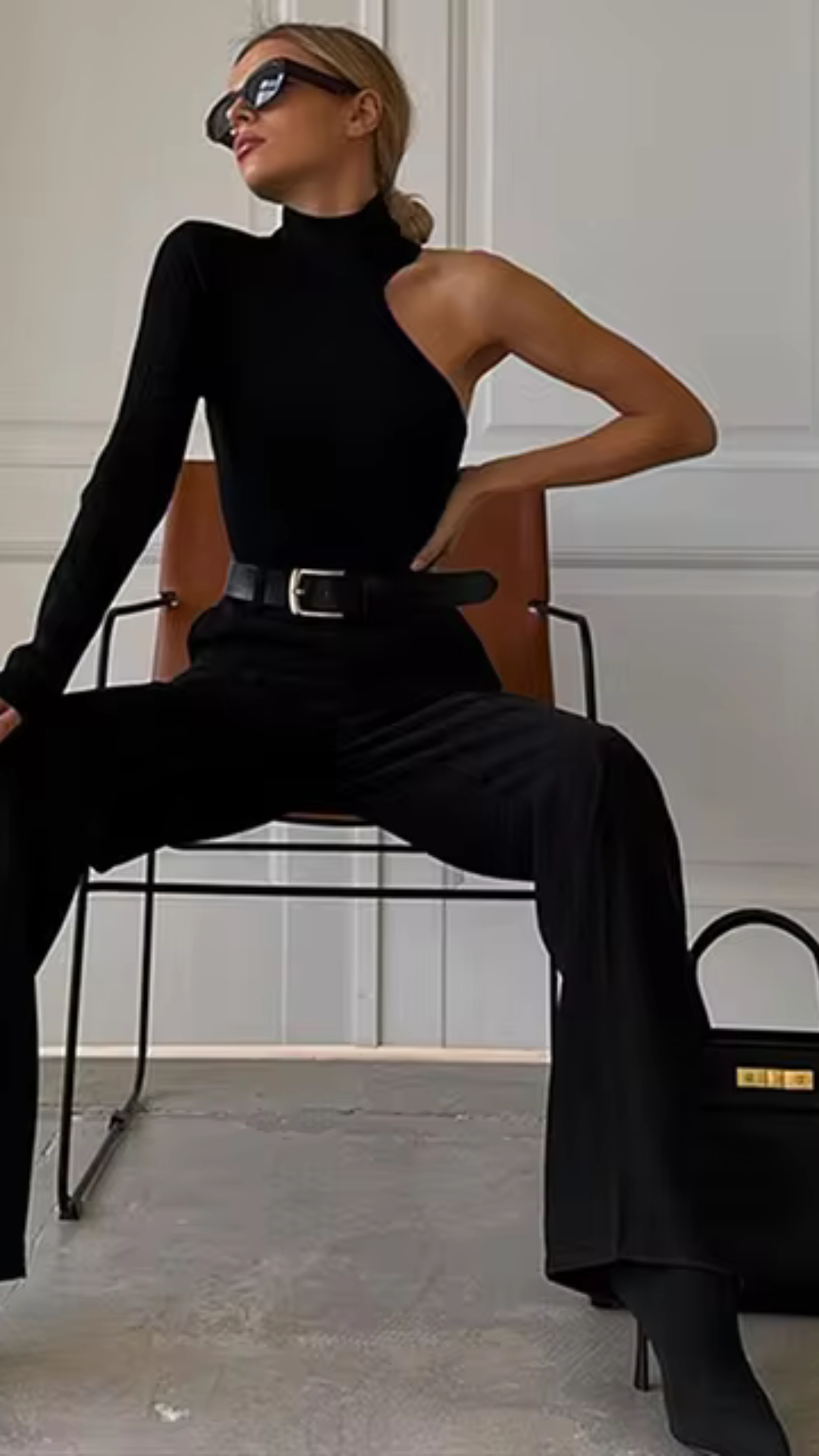 Rolli black