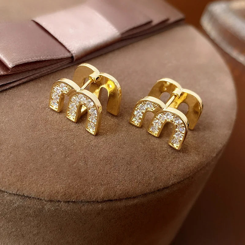 Zircon Drop Oil M Letter Ear Buckle Female Design High-Grade Sense Stud Earrings for Women Fashion Light Luxury Jewelry Gifts