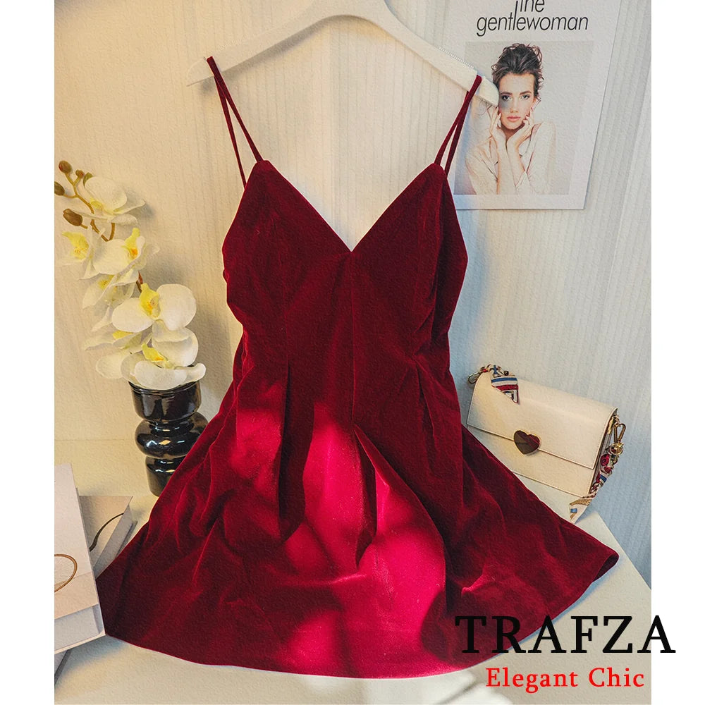 Leyla Paris Dress