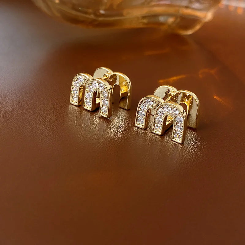 Zircon Drop Oil M Letter Ear Buckle Female Design High-Grade Sense Stud Earrings for Women Fashion Light Luxury Jewelry Gifts